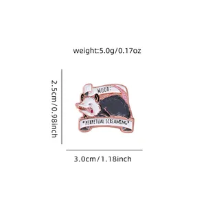 Broche émaillée amusante d'opossum hurlant en métal or rose pour accessoire de mode