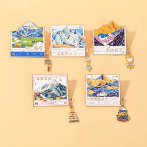 Ensemble de cinq épingles émaillées montagnes célèbres avec pendentifs culturels détail