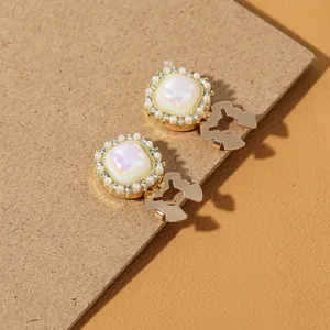 Vintage Gold Alloy Square Cufflinks Artificial Pearl Rhinestone Iridescent Gem Shirt Collar Buckles For Women Men Elegant Clothing Jewelry