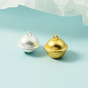 Matte Glockenanhänger in Gold und Silber für die DIY-Schmuckherstellung im Set