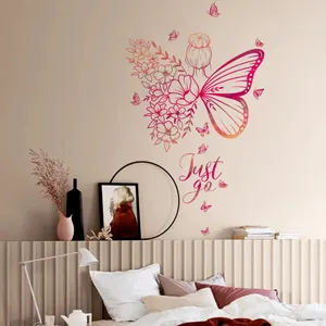 Kreativer Wandsticker mit Schmetterling und Blume für das Schlafzimmerdekor