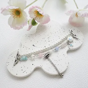 Bracelet de montre en perles avec cristaux colorés et breloque nuage pour femmes