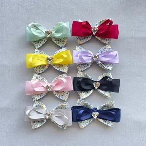 Pince À Cheveux Nœud Floral Fait Main Tissu Satin Double Couche Épingle À Cheveux Avec Strass Coeur Accessoire Cheveux Doux Pour Femmes Filles