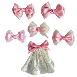 Ensemble de 6 accessoires cheveux avec nœuds en dentelle et motifs floraux