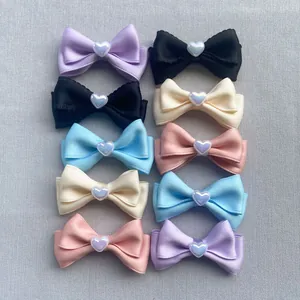 Ciondoli a Fiocco in Tessuto Fatti a Mano Con Decorazione a Cuore in Resina per Fai da Te Forcina Borsa Portachiavi Abbigliamento