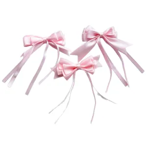 Trois nœuds en satin rose avec longs rubans pour le style Lolita et les loisirs créatifs