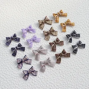 Mini Lazos Hechos a Mano a Cuadros para Ropa de Muñeca DIY Pinzas para el Pelo Mascotas Nail Art Adornos de Lazo de Tela