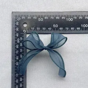 Nœud en organza bleu foncé pour accessoires cheveux DIY, mesure de 8,5 cm de large