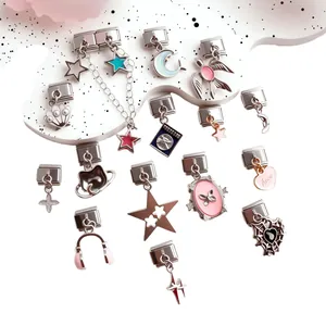 Italienisches Charm-Armband aus Edelstahl mit silbernen Stern-Mond- und Herzanhängern