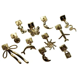 Eslabones de pulsera italiana dorados con colgantes de delfín perro y mariposa