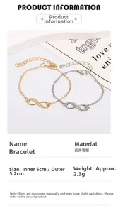 Vue détaillée des bracelets symbole infini en or et argent avec chaîne ajustable
