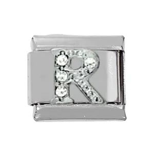 Detailansicht eines italienischen Charm-Glieds mit Kristall-Buchstabe R aus Edelstahl