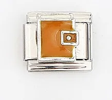 Detail van Italiaanse charm-schakel met oranje emaille handtas van roestvrij staal