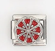 Détail d'un maillon de bracelet italien avec tranche de pamplemousse sur base acier