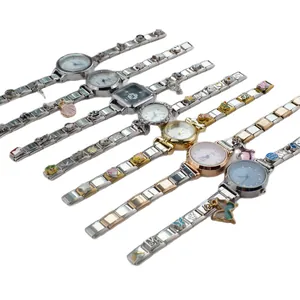 Orologi da polso al quarzo con ciondoli italiani e cinturini in acciaio inossidabile
