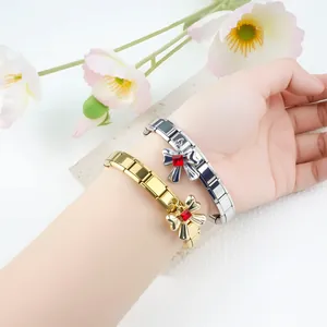 Bracelet à breloques italien avec nœud en acier inoxydable et cristal rouge rubis