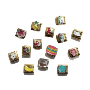 Pulsera de charms italianos de acero chapado en oro con 14 eslabones de frutas