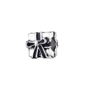 Silberner Geschenkbox-Charm mit schwarzer Schleife für DIY Armbänder und Ohrringe