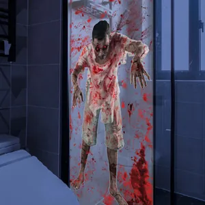 Sticker de fenêtre zombie d'Halloween avec éclaboussures de sang sur porte vitrée