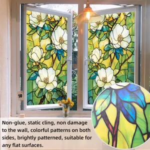 Détail du film statique pour fenêtre motif magnolia avec couleurs double-face et texture