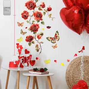 Bunte Blumenwandaufkleber mit roten Rosen und Gold-Schmetterlingen für romantische Deko