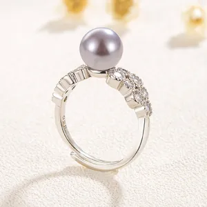 Bague ouverte en argent S925 avec perle violette délicate et zircons brillants de luxe