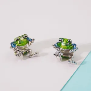 Charmante grüne Emaille-Froschanhänger für DIY-Armbänder mit poliertem Silber