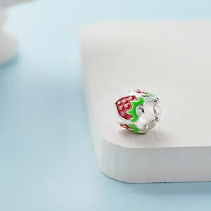 Charm fraise exquis en émail rouge et argent S925 pour bracelets personnalisés