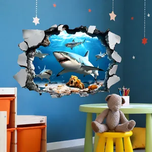 Detail van een 3D onderwaterscène muursticker met grote witte haaien in een diepblauwe zee