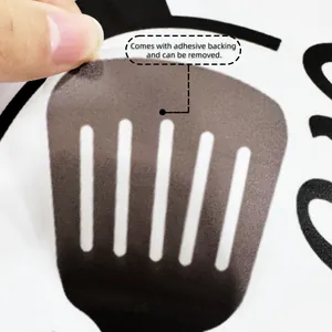 Detail der selbstklebenden Wandtattoo-Folie aus PVC mit Fokus auf die Abzieh-Eigenschaft