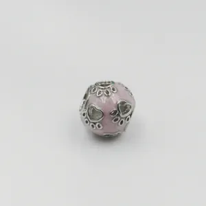 Perle ajourée cœur rose et patte d'animal pour bracelets et colliers à breloques