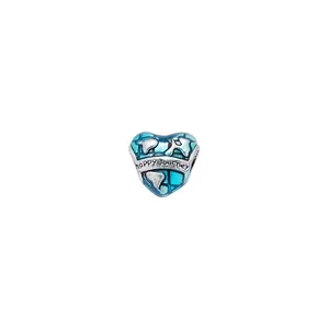 Pendentif coeur bleu en argent avec motif globe et gravure happy journey pour voyage