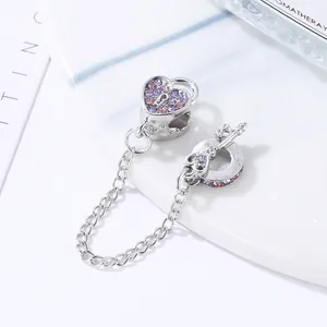 Catena di sicurezza con lucchetto a cuore e chiave in argento e cristalli rosa e viola