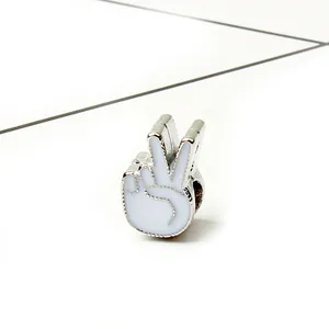 Ciondolo gesto della pace in argento con smalto bianco per gioielli fai-da-te