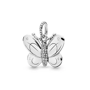 Charm papillon en argent poli avec cristaux étincelants pour bracelets à perles