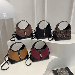 Bolso Hobo Empalmado Para Mujer Gamuza Cuero PU Estampado Leopardo Rosa Bolso De Hombro Con Cierre Metal Estilo Retro