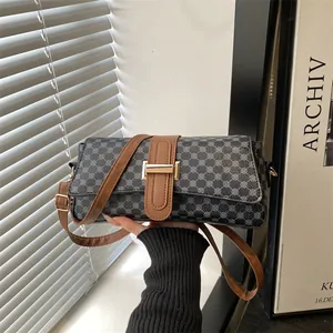 Vintage Geometric Monogram Shoulder Bag For Women PU Leather Metal Buckle Crossbody Underarm Handbag Korean Style Daily Bag