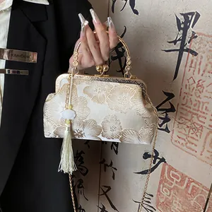 Damen Stickerei Abendtasche Satin Blumen Handtasche Mit Quaste Und Kette Vintage Elegant Neuer Chinesischer Stil Qipao Clutch