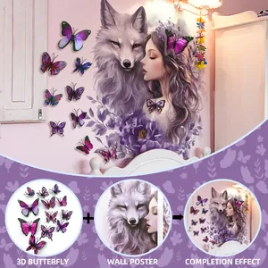 Detail van dromerige paarse 3D vlinder muurstickers en een creatieve bloemen wandposter