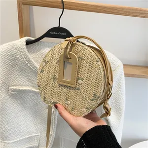 Women Round Straw Shoulder Bag with Floral Embroidery PU Leather Strap Summer Beach Crossbody Handbag Vacation Style Purse