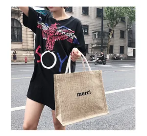 Grande borsa tote in lino alla moda con stampa merci nera da donna in stile street casual