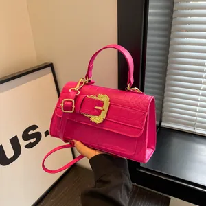 Women Crocodile Pattern Crossbody Bag Vintage Baroque Gold Buckle PU Leather Small Square Handbag Fashion Shoulder Bag