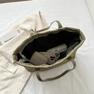 Olive green quilted tote bag with large capacity and elegant diamond pattern embroidery