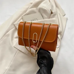 Sac Carré en Cuir PU Style Français pour Femmes Chaîne Dorée Sac à Bandoulière Surpiqûres Contrastées Sac à Main Tendance