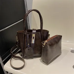 Vintage PU Leather Bucket Bag Set For Women Retro French Style Shoulder Crossbody Bag With Small Pouch Metal Lock Handbag Daily Commute Purse