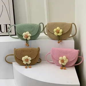 Handmade woven flower shoulder bag set in four colors for women's summer beach style