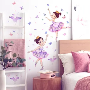 Stickers muraux ballerine et papillons violets pour décoration de chambre d'enfant