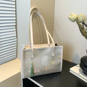 Borsa Tote da Donna in Stile Neo-Cinese con Ricamo Floreale Tessuto in Raso PU Grande Capacità Borsa a Spalla con Nappina