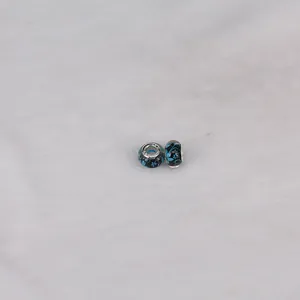 14mm black resin flower beads with blue floral pattern and metal core for DIY bracelets