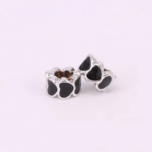 Exquisite hollow heart charm beads in silver and black enamel for DIY jewelry making